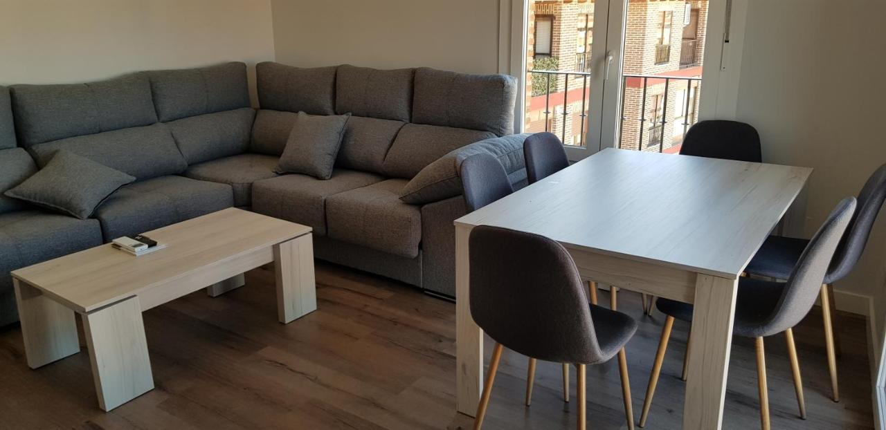 Apartamentos La Muralla Замора Екстериор снимка